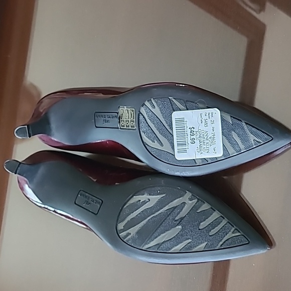 Brand new size 6 Anne Klein shoes red - Picture 4 of 6
